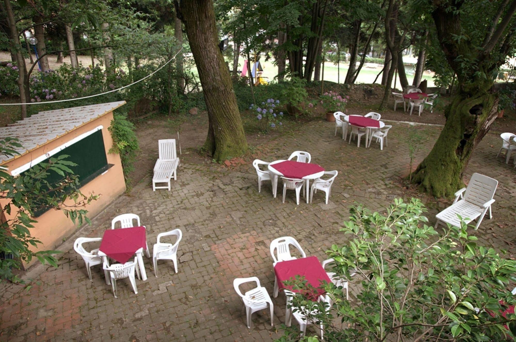Hotel Ristorante Guidi *